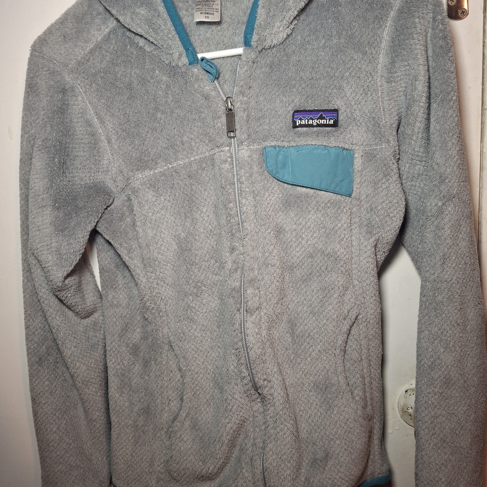 Patagonia Womens Fleece Jacket in Gray and Teal